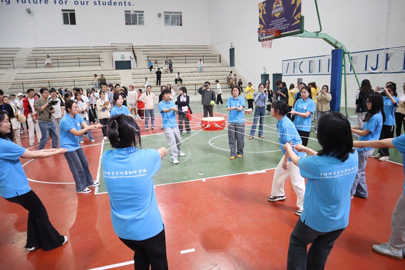 2.刘叶 (13) 英翻_副本.jpg